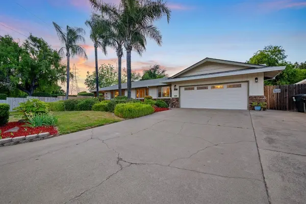 2751 American River DR, Sacramento, CA 95864