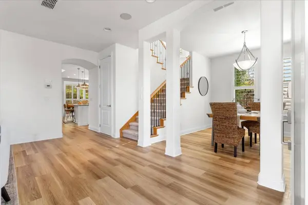 2133 Fenceline DR, Folsom, CA 95630