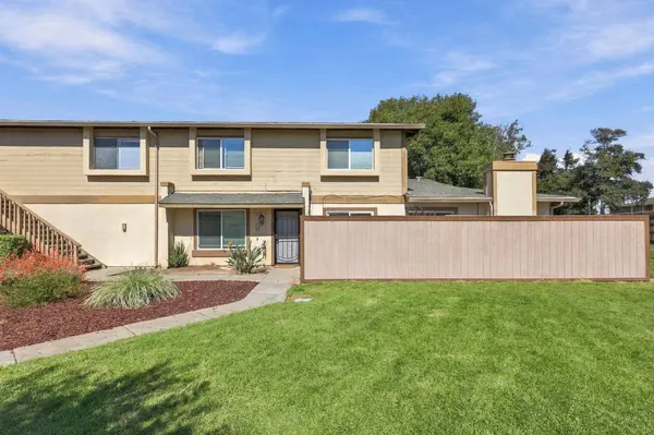1893 Cherokee DR #2, Salinas, CA 93906