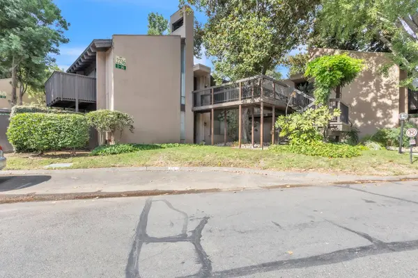2236 Woodside LN #12, Sacramento, CA 95825