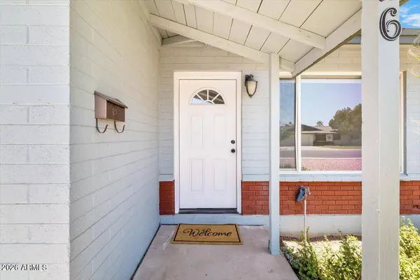 26 W ERIE Drive, Tempe, AZ 85282