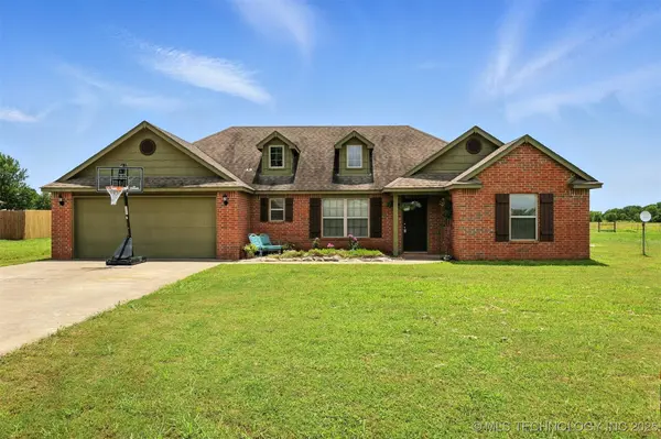9860 Tall Pine LN, Claremore, OK 74017