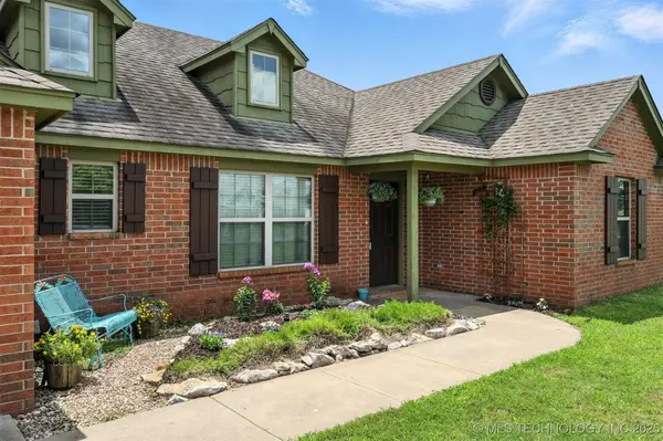 9860 Tall Pine LN, Claremore, OK 74017