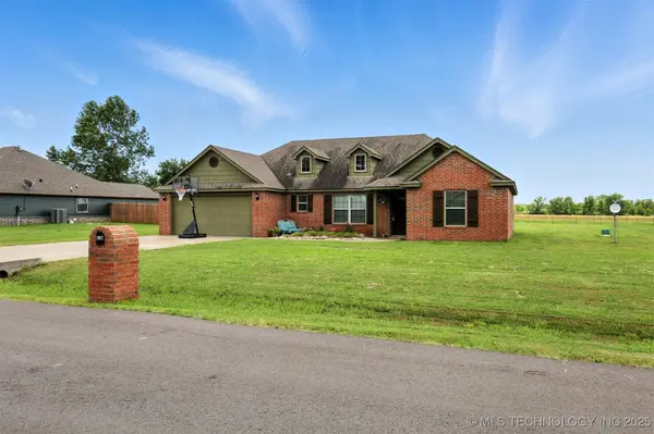 9860 Tall Pine LN, Claremore, OK 74017