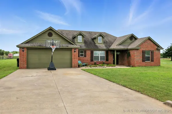 9860 Tall Pine LN, Claremore, OK 74017
