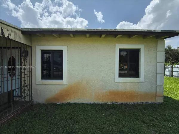 16300 NW 19th Ave, Miami Gardens, FL 33054
