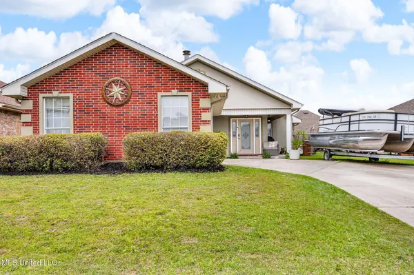 18040 Green Leaves Drive, Gulfport, MS 39503