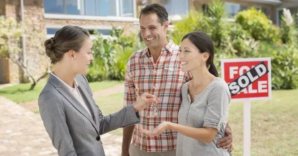 feature image of REALTOR® Professionals: Get the Most out of Buying a Home