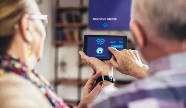 feature image of 2025 Guide to Downsizing Safely and Stylishly: Security & Smart Home Upgrades for Seniors