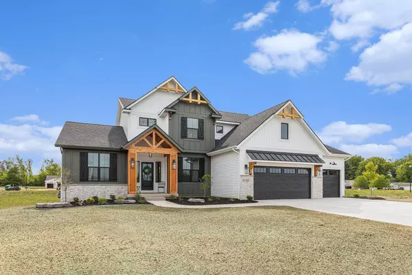 5544 Kingsfield Drive, Wyoming, MI 49418