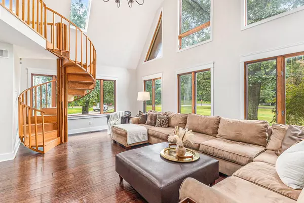 4624 132nd Avenue, Hamilton, MI 49419