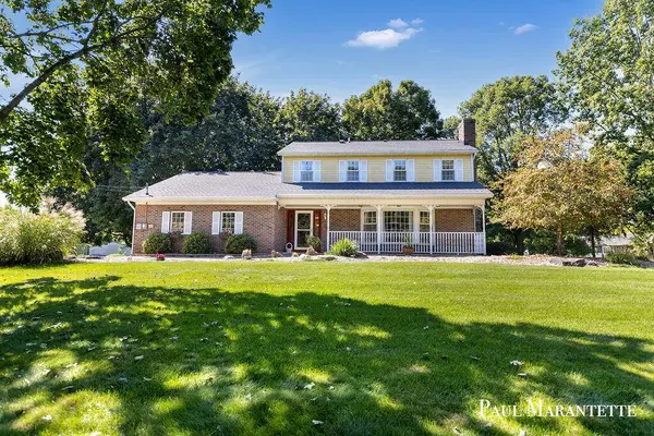 816 Geneva Drive, Wayland, MI 49348