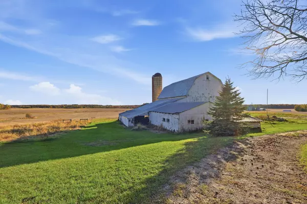 10751 Thompson Road, Freeport, MI 49325