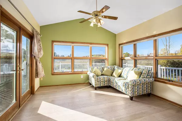 3214 7th Street, Wayland, MI 49348