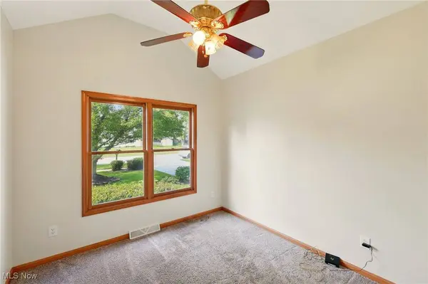 405 Haines ST, Elyria, OH 44035