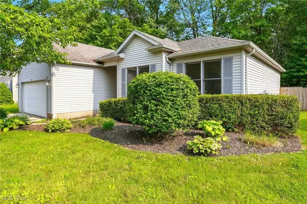 405 Haines ST, Elyria, OH 44035