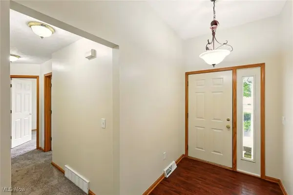 405 Haines ST, Elyria, OH 44035
