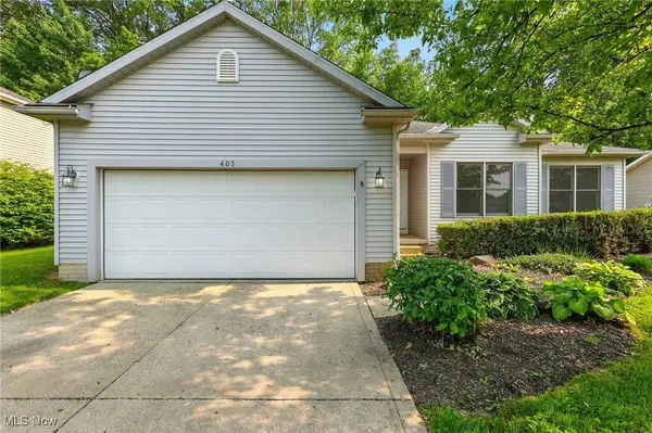 405 Haines ST, Elyria, OH 44035