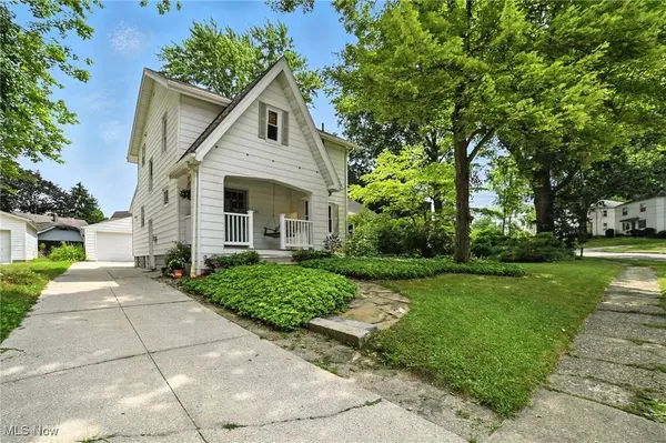 2107 13th ST, Cuyahoga Falls, OH 44223