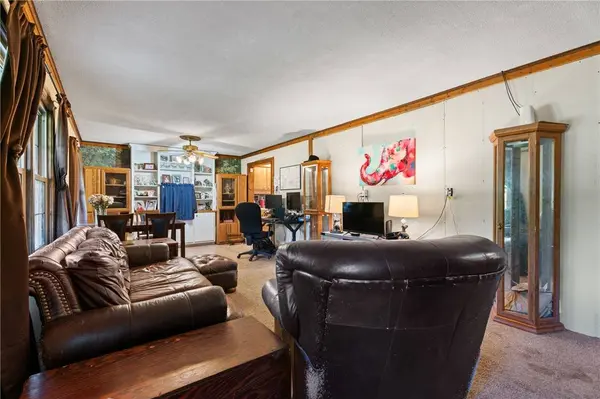 107 Benjamin AVE, Greer, SC 29651