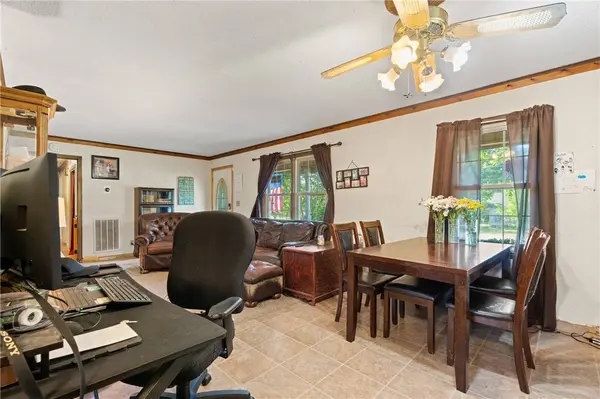 107 Benjamin AVE, Greer, SC 29651