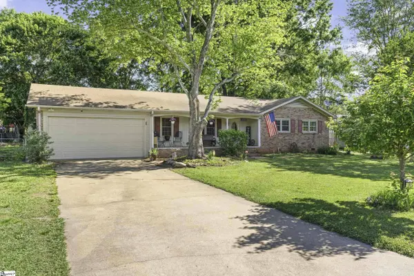 107 Benjamin Avenue, Greer, SC 29651