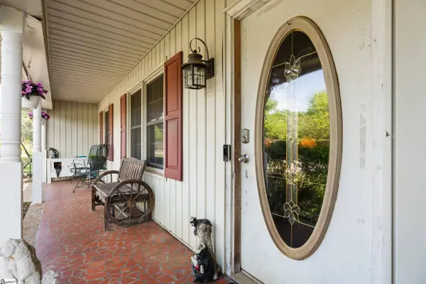 107 Benjamin Avenue, Greer, SC 29651