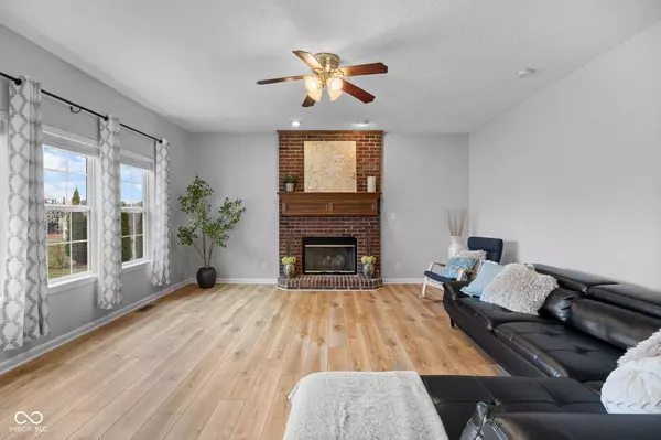 3449 Brixford LN, West Lafayette, IN 47906