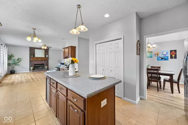 3449 Brixford LN, West Lafayette, IN 47906