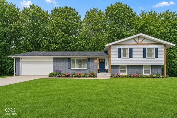 100 Foxwood CT, Lafayette, IN 47905