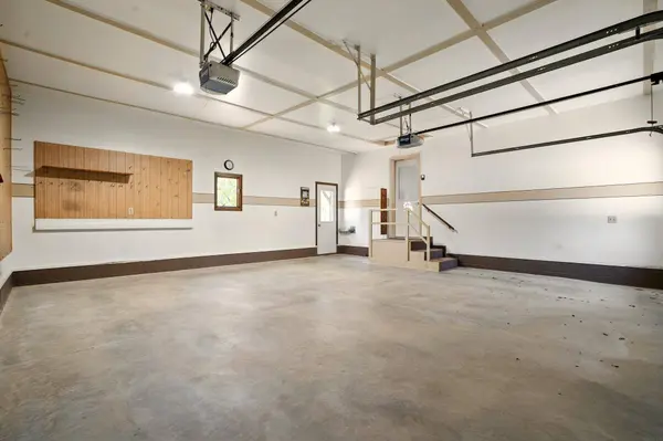 2082 W 170th ST, New Hampton, IA 50659