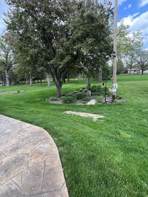 2082 W 170th ST, New Hampton, IA 50659