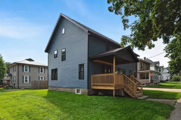 315 N Chestnut AVE, New Hampton, IA 50659