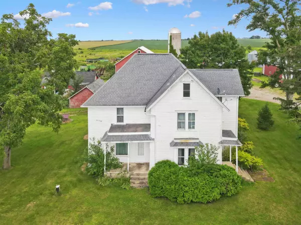 2370 EXETER AVE, Ionia, IA 50645