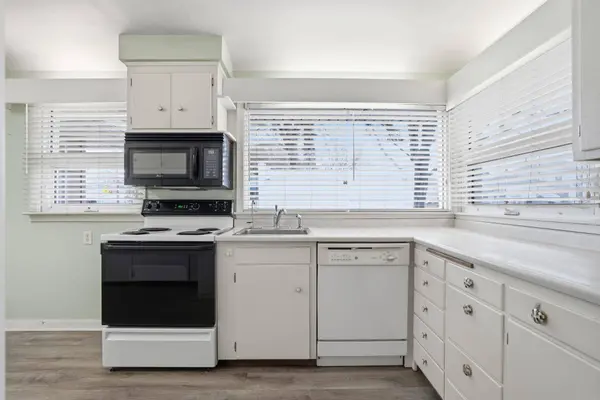 115 N LINN AVE, New Hampton, IA 50659