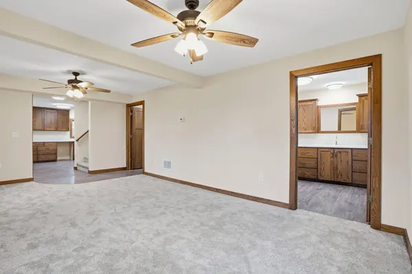 103 E Logan ST, New Hampton, IA 50659