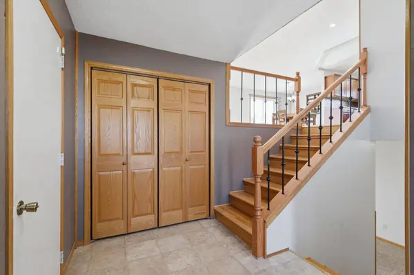 332 Fluer DR, New Hampton, IA 50659