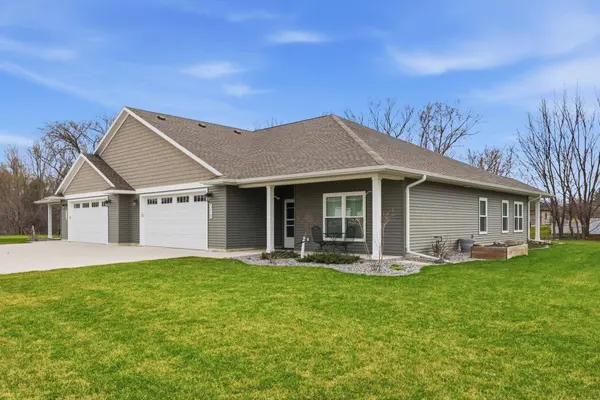 318 S Western AVE, New Hampton, IA 50659
