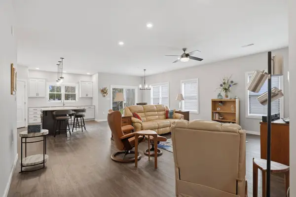 318 S Western AVE, New Hampton, IA 50659