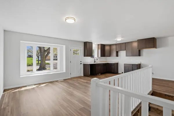 341 S Chestnut AVE, New Hampton, IA 50659