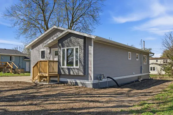 341 S Chestnut AVE, New Hampton, IA 50659