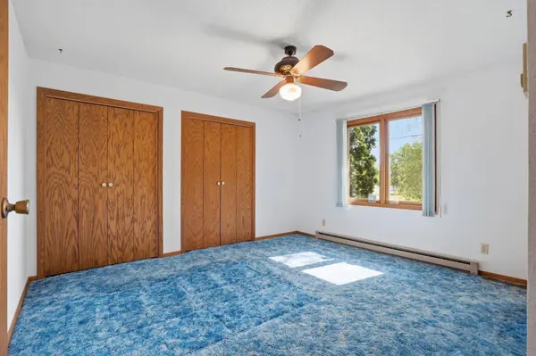 105 N EAST St, Lawler, IA 52154