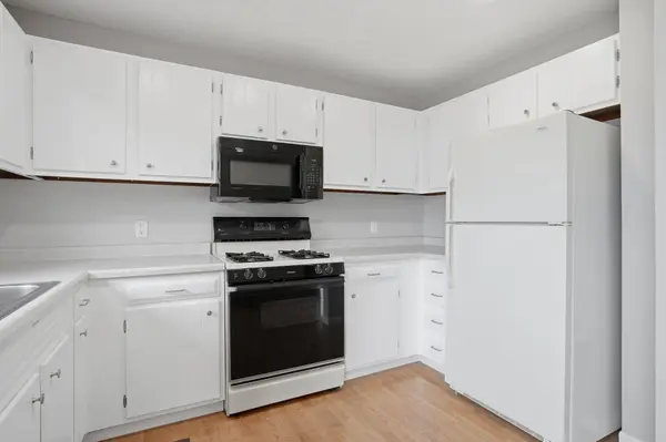 803 Sunset ST, New Hampton, IA 50659