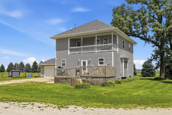 2682 110th ST, Fredericksburg, IA 50630