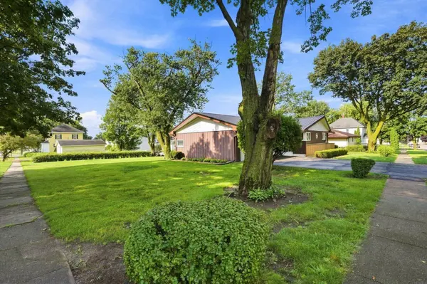 207 E Washington ST, Alta Vista, IA 50603
