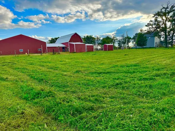 2682 110th ST, Fredericksburg, IA 50630