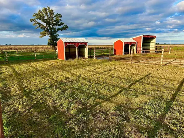 2682 110th ST, Fredericksburg, IA 50630