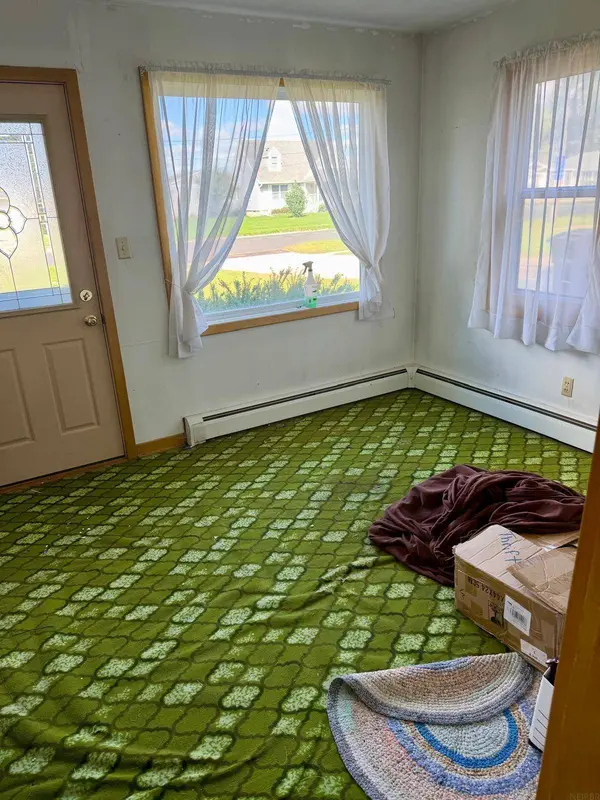 919 E Main ST, New Hampton, IA 50659