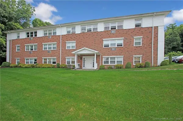 17 Fordyce Court #APT 13, New Milford, CT 06776