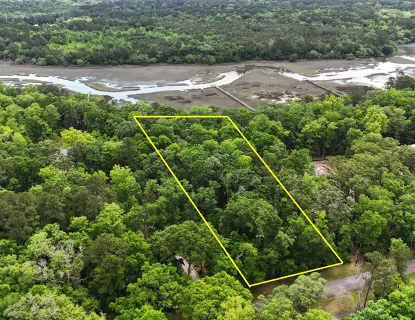 77 Bull Point Dr, Seabrook, SC 29940